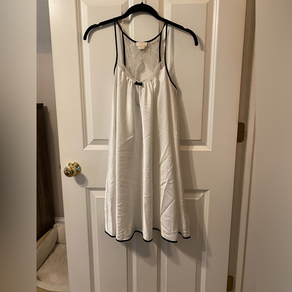 M Kate Spade nightgown